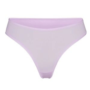 SKIMS Fits Everybody thong NWT - Sugar Plum (XXS)